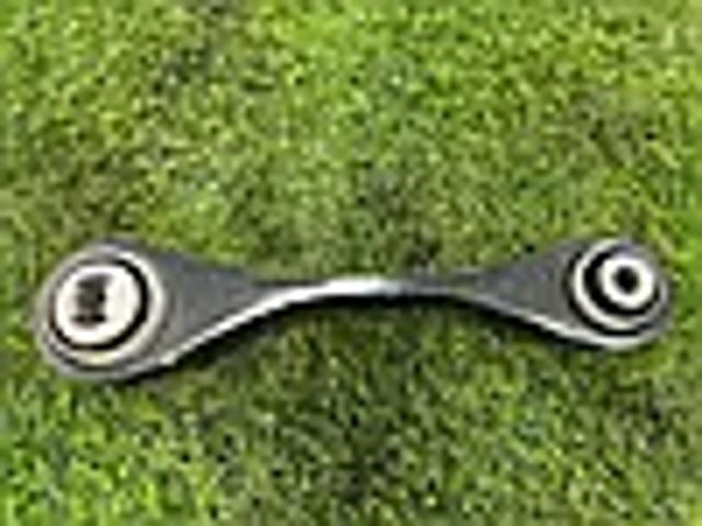 6878633 BMW 