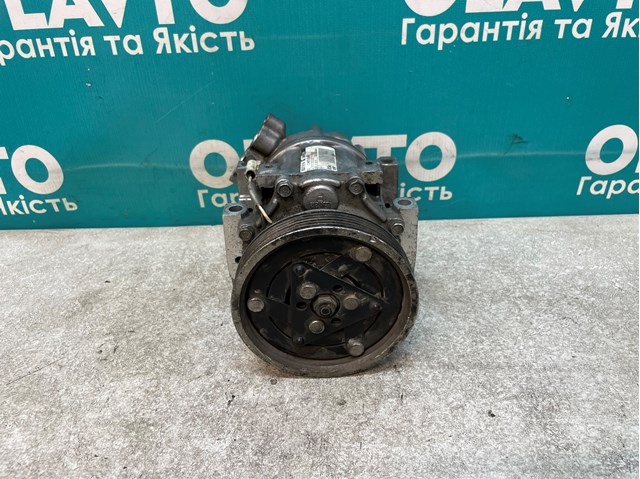 8200802608 Renault (RVI) compressor de aparelho de ar condicionado