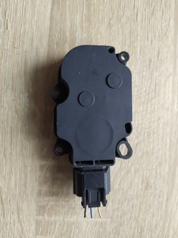 214216FR0A Nissan/Infiniti Жалюзи радиатора