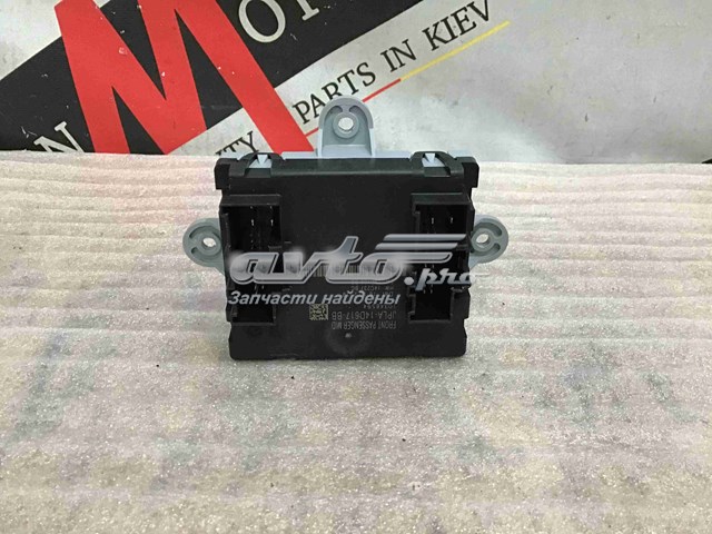 Блок комфорта передней двери Land Rover LR117886 цена, от 50.85 USD