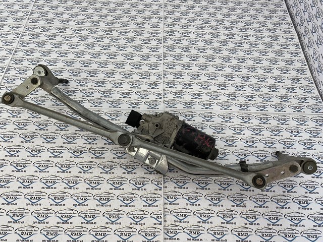 Трапеция щеток лобового стекла Land Rover LR093421 цена, от 76.55 USD