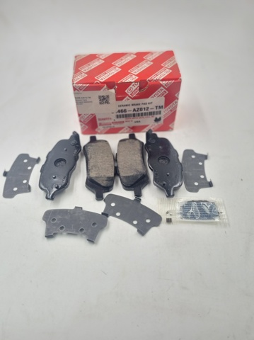 Задние дисковые колодки Toyota 04466AZ012TM