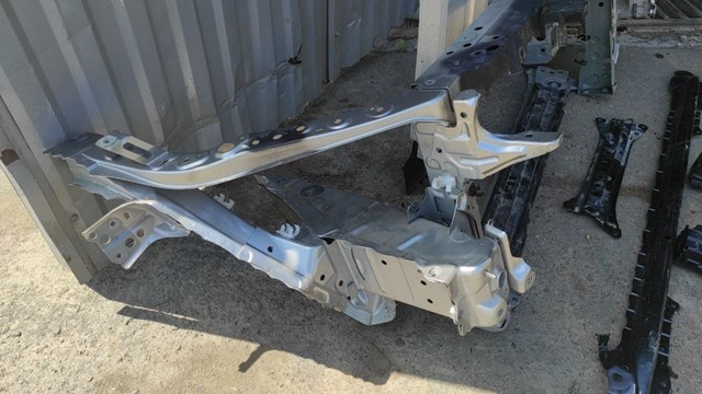 Купить 5320533902 Toyota Монтажная панель крепления фар