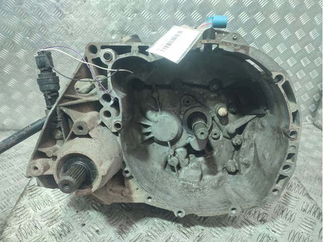 JH3052 Renault (RVI) 