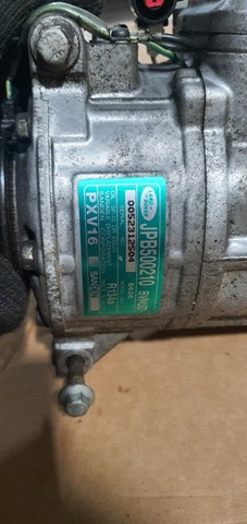 Компрессор кондиционера JPB500210 Land Rover