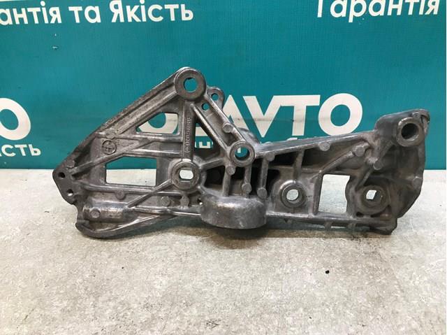 Купить 688308001R Renault (RVI) 