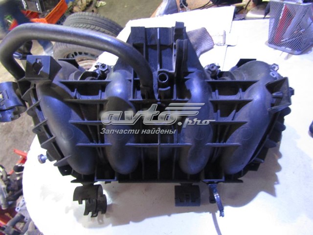 Впускной коллектор 9129714 General Motors