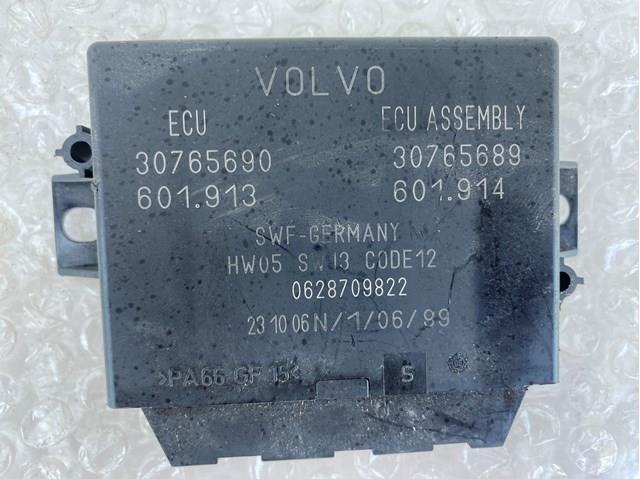 30765690 Volvo 