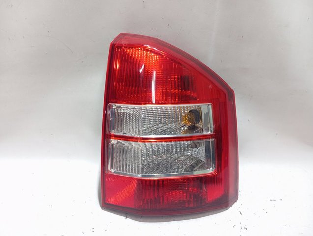 Фонарь задний правый Chrysler 5303882AA цена, от 102.67 USD