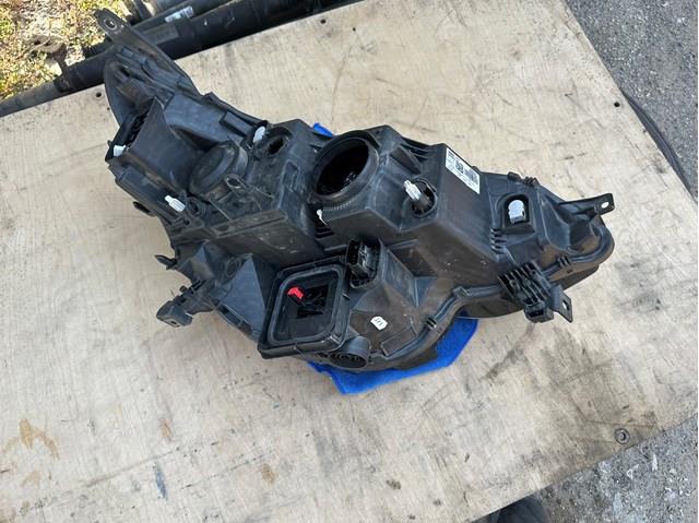 Левая фара 260602792R Renault (RVI)