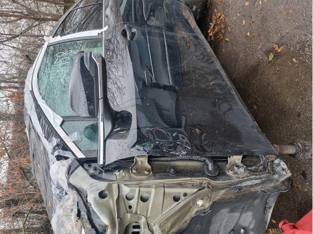 Двери Subaru 60009AN01A9P