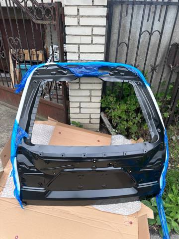 Пятая дверь Toyota 6700542750 цена, от 1188.59 USD