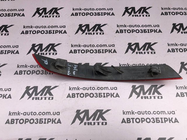 13282240 General Motors Правый катафот бампера
