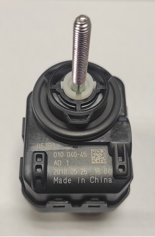  01004045 Mazda