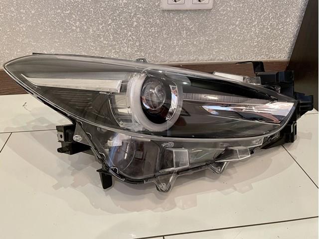 Правая фара B63C51030 Mazda