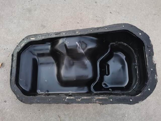 Panela de óleo de cárter do motor para Toyota Land Cruiser (J9)