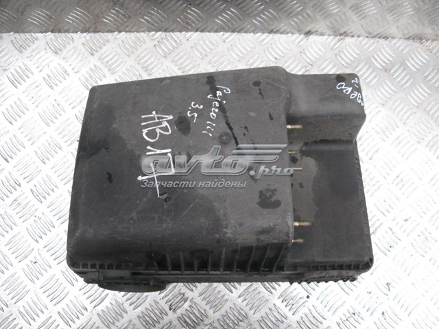 Mitsubishi MR404723 цена, от 117.10 USD