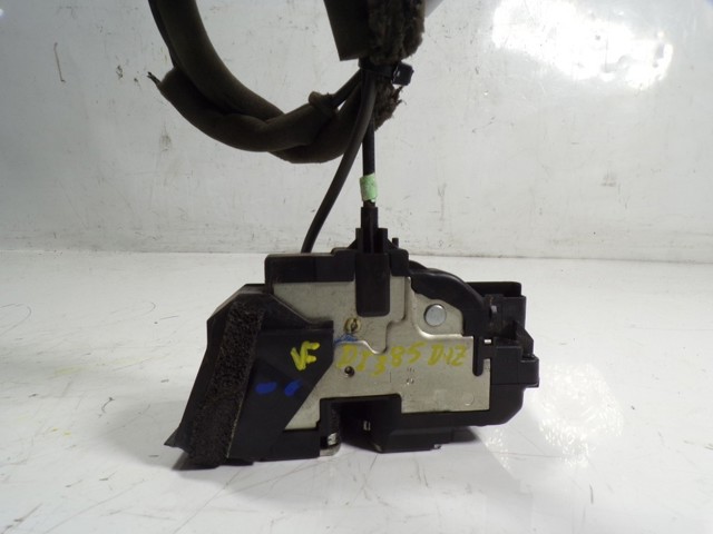 Fecho da porta dianteira esquerda para Nissan JUKE JPN F15