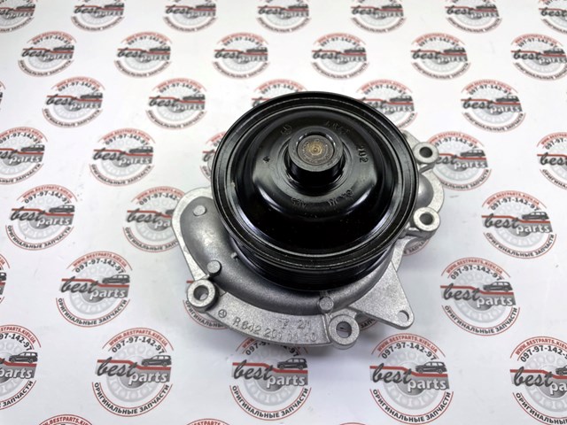 642200220164 Mercedes Насос водяной