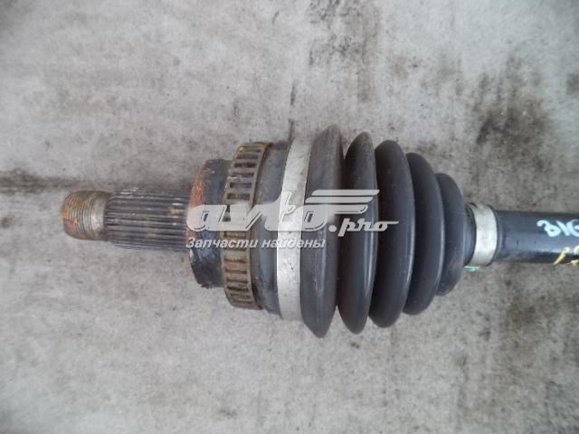 7529390 BMW 
