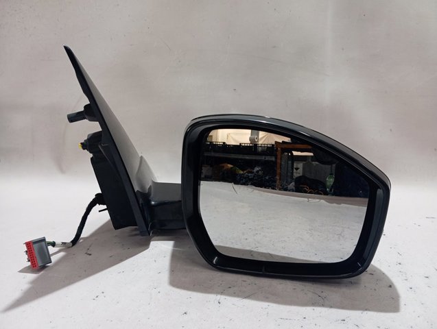 Купить LR072942 Land Rover 