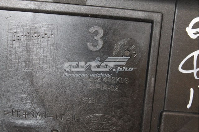 Купить LR027052 Land Rover 