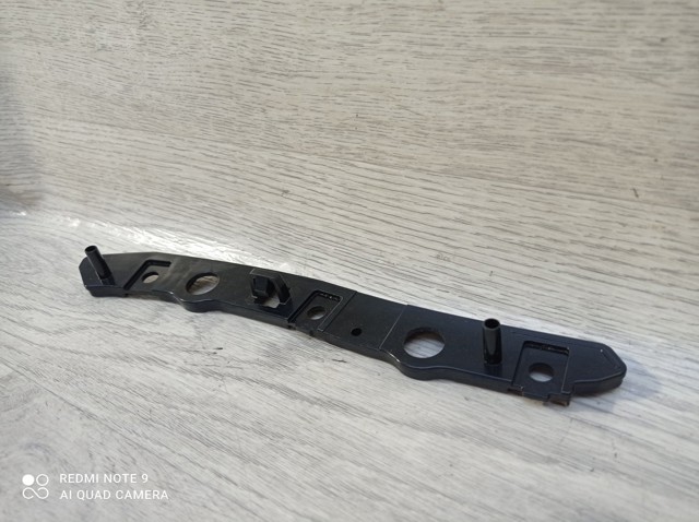 Купить GN1517A870AA Ford Крепление бампера
