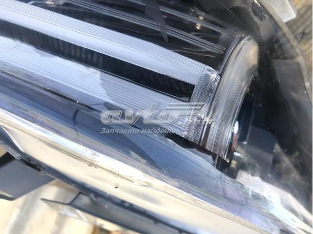 Левая фара KB8N51040 Mazda