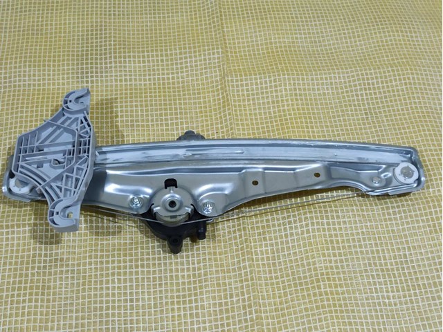  Hyundai/Kia 82402GI010 цена, от 63.35 USD