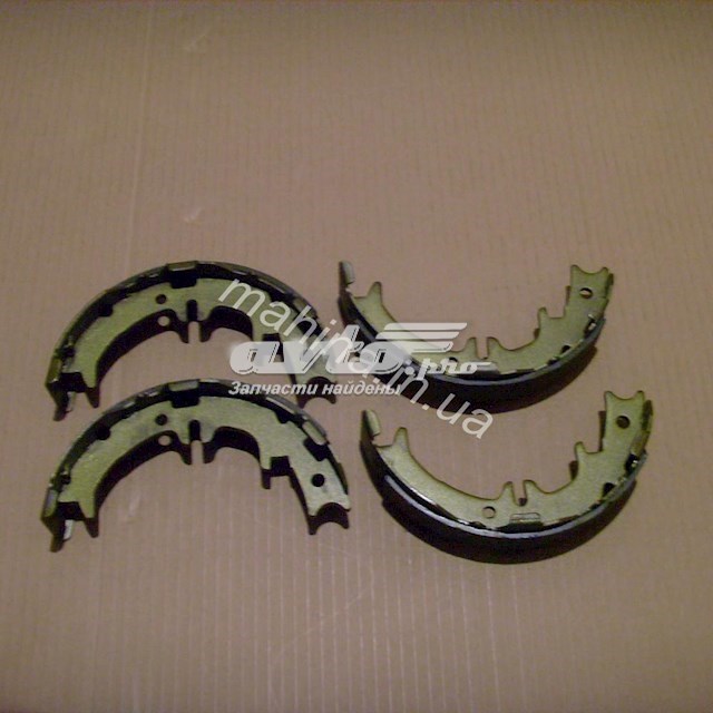 T11-3502170 Chery колодки ручника