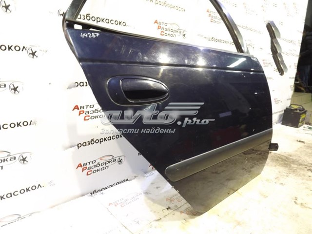 6700305060 Toyota porta traseira direita
