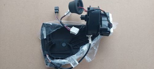 Порт зарядки Tesla 150551400D цена, от 13.97 USD