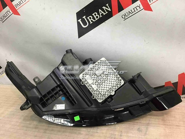 Левая фара LR169890 Land Rover