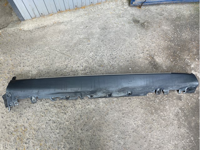 Купить 51177294380 BMW Накладка (молдинг) порога наружная правая
