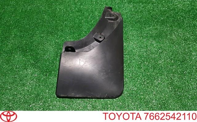 Faldilla guardabarro trasera derecha 7662542110 TOYOTA