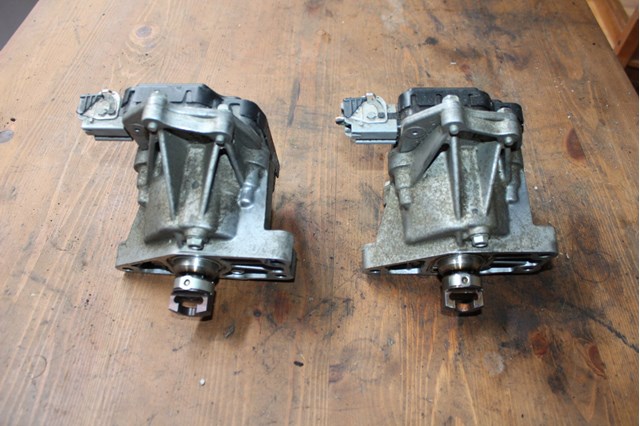 222A037016 TOYOTA Módulo de control valvetronic original y equivalente