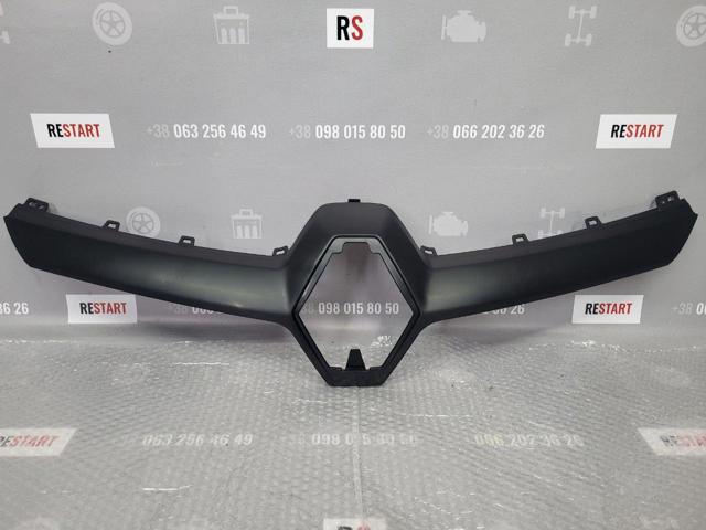 60C2054 Polcar Накладка решетки радиатора