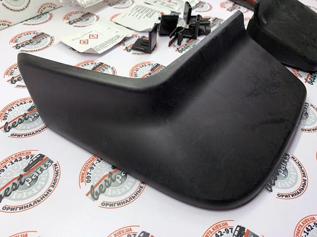 Передние брызговики Land Rover VPLYP0318