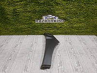 Накладка крыла переднего правого 638747743R Renault (RVI)