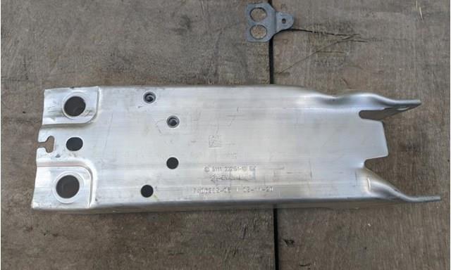 Купить 51117406385 BMW Кронштейн усилителя переднего бампера