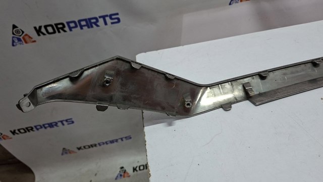 Накладка бампера переднего центральная Hyundai/Kia 86569GI010SCR цена, от 271.75 USD