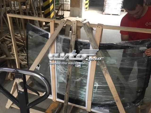 Купить LR057859 Land Rover Ветровое стекло