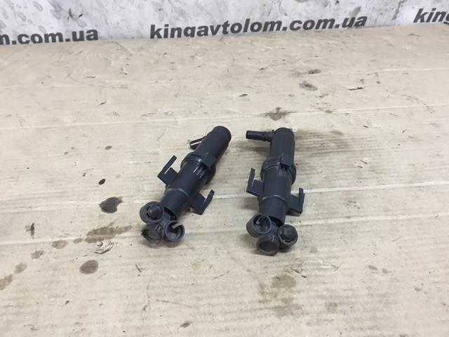 61677178744 BMW injetor de fluido para lavador da luz dianteira direita