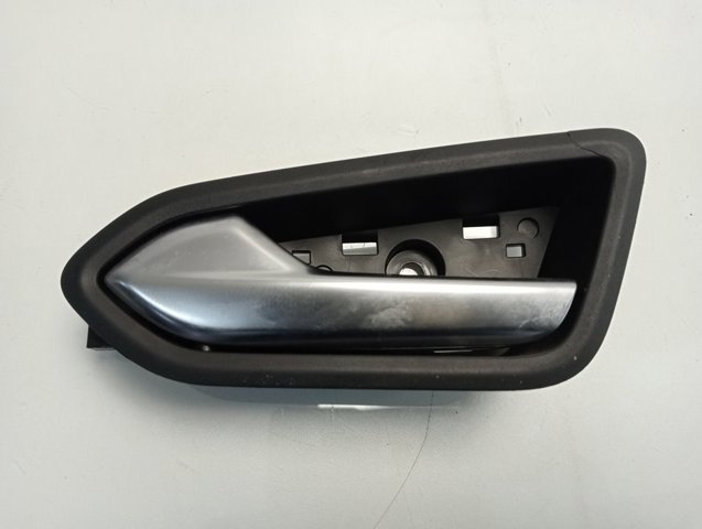 Дверная ручка внутренняя левая передняя/задняя Renault (RVI) 806714209R