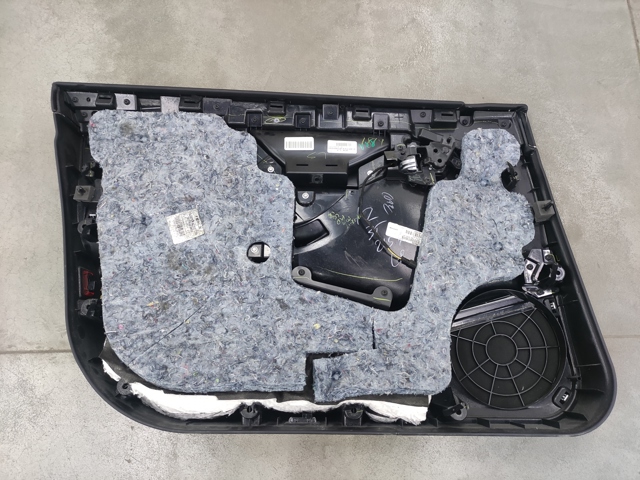 Купить 100793622M Tesla 
