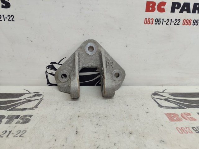 Кронштейн подушки (опоры) двигателя задней Nissan/Infiniti 113326RA0A цена, от 31.67 USD