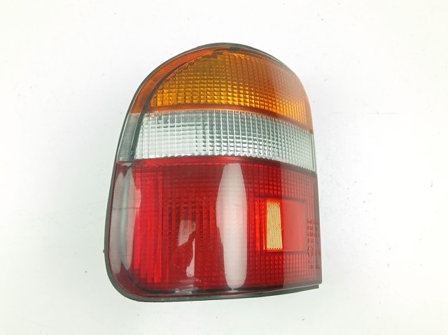 Задняя левая фара Hyundai/Kia 0K01L51160A цена, от 76.02 USD