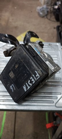 D2BC2C405DB Ford 