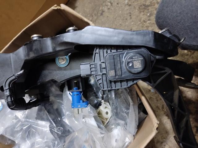  Ford DG9C9F836AB цена, от 11.56 USD