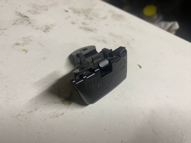 Крепеж переднего бампера Mazda BDGF500T6B цена, от 3.45 USD